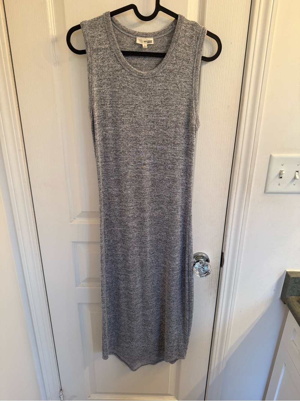 Wilfred Heather Gray Sleeveless Knit Maxi Dress